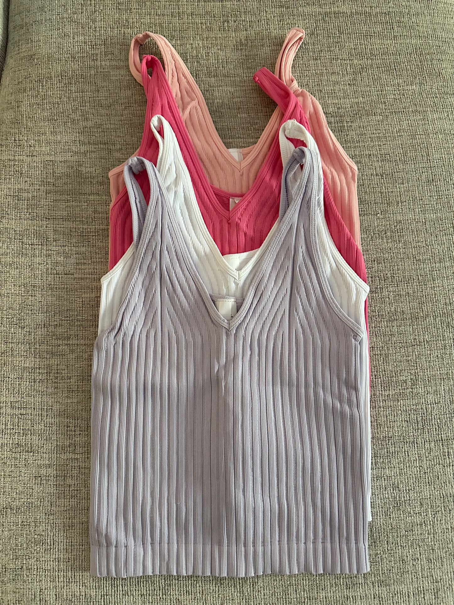 Basic V-Neck Tank